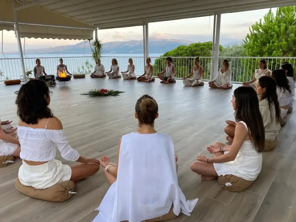 Read more about the article Mental Health Benefits of Yoga