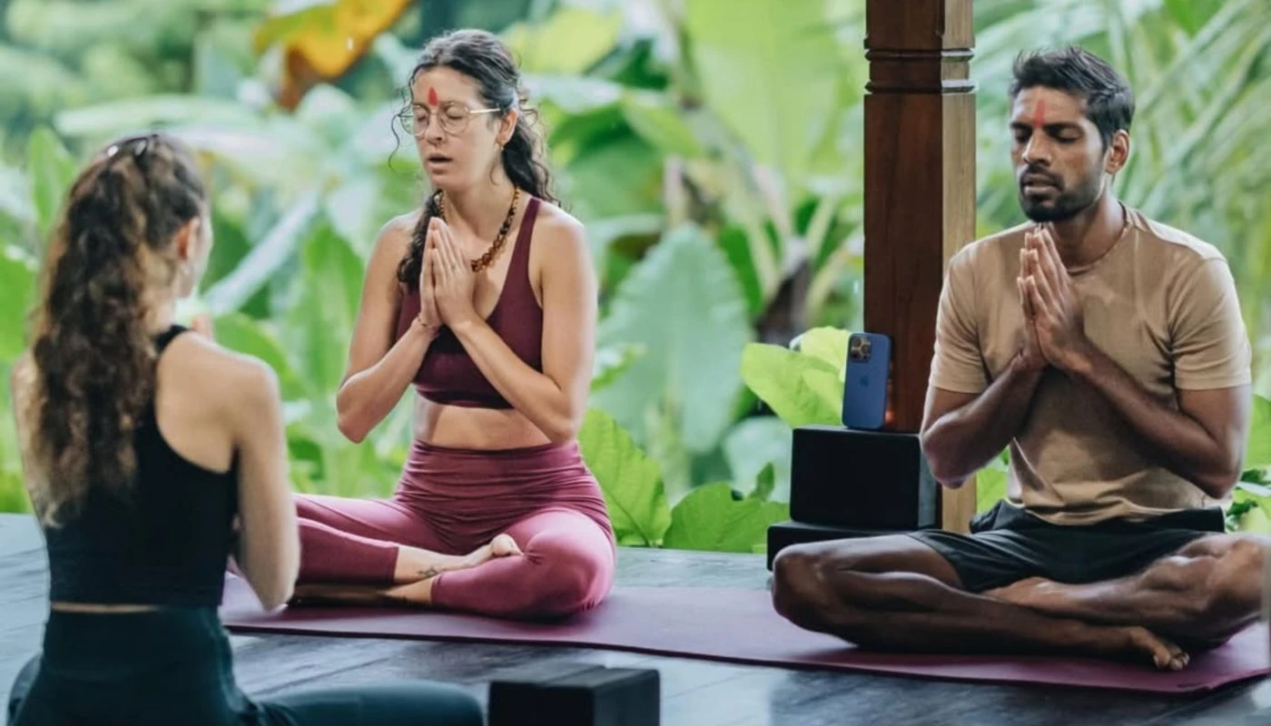 BALI 50H ASHTANGA- horizontal 43