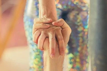 BALI 50H ACROYOGA HORIZONTAL 169