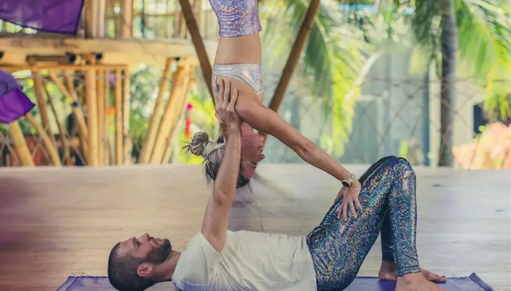 BALI 50H ACROYOGA HORIZONTAL 43