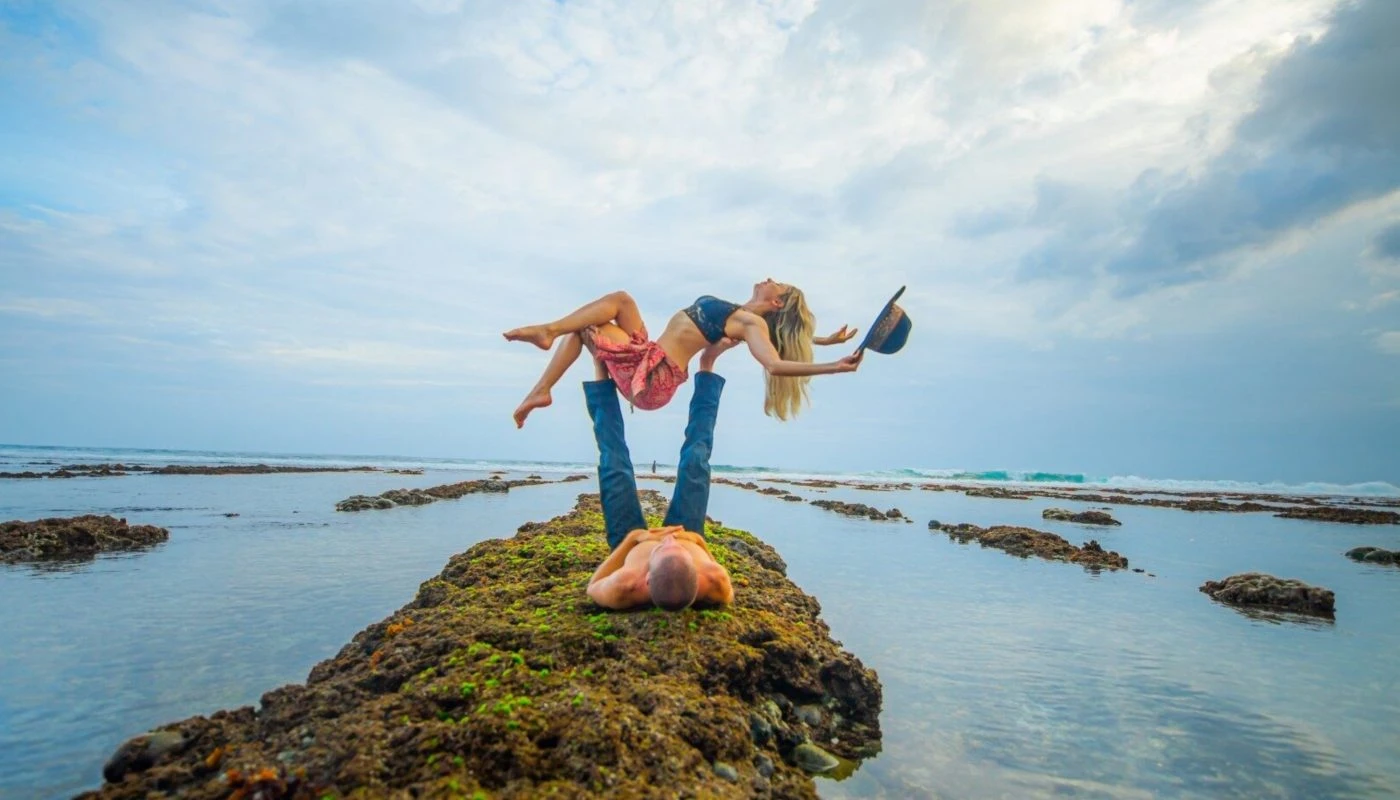 BALI 50H ACROYOGA HORIZONTAL 43
